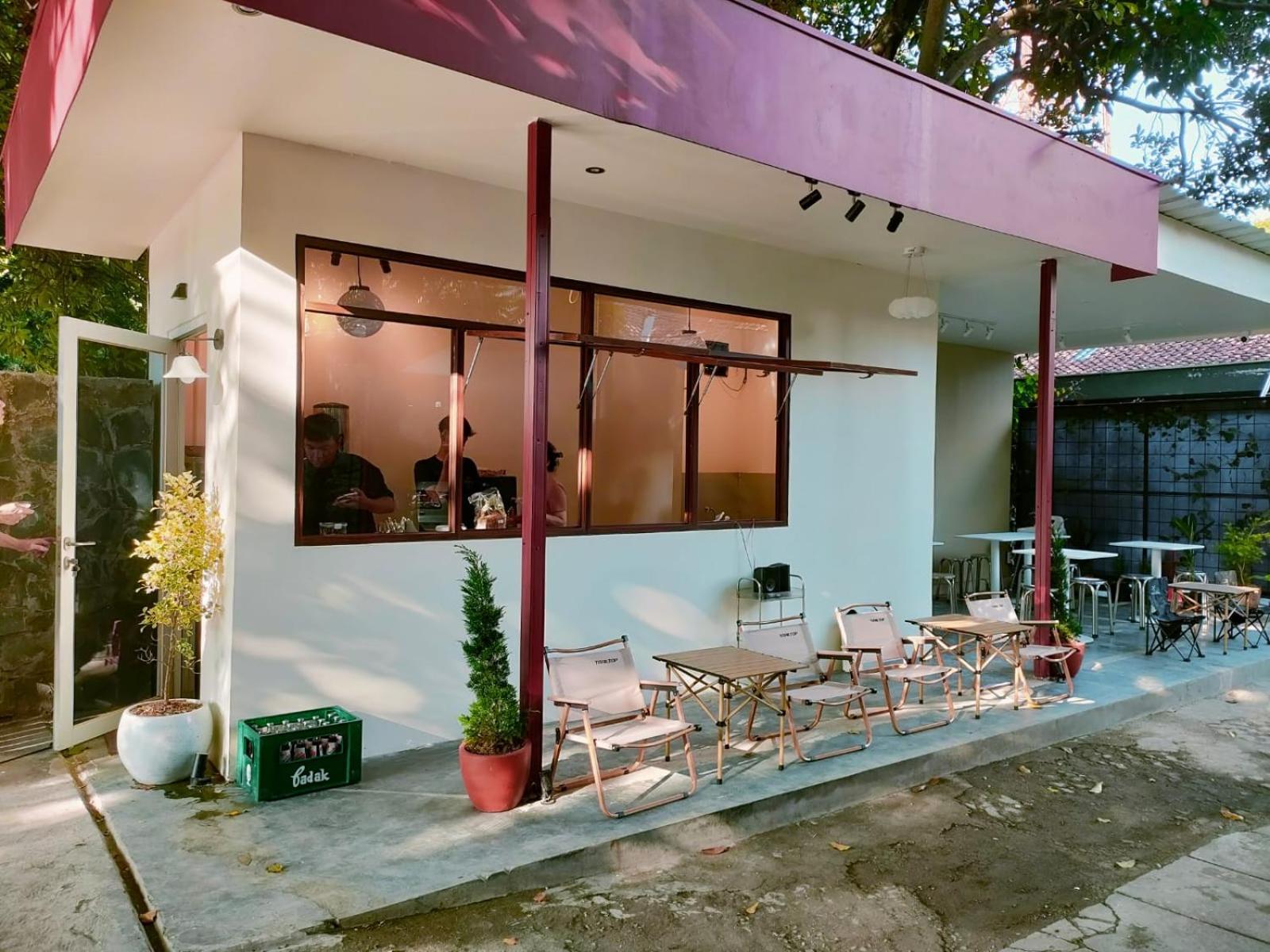 Jeng Tini Guest House Bogor Exterior photo